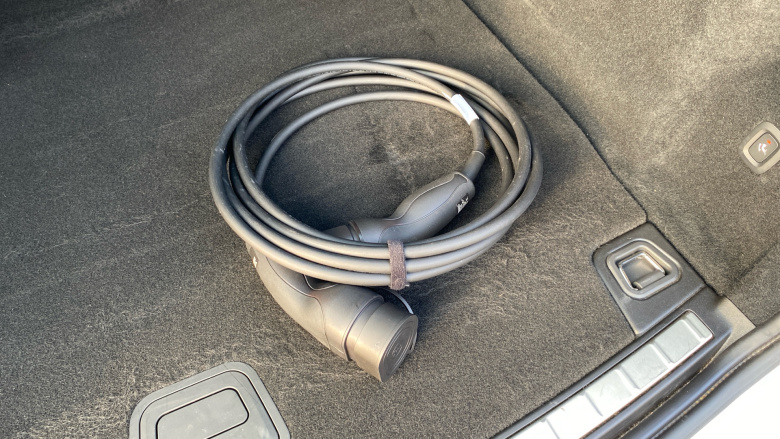 Volvo XC60 2.0 T6 [350] RC PHEV Plus Dark 5dr AWD Geartronic Estate